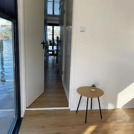 Hausboot Meeresbrise Heiligenhafen
